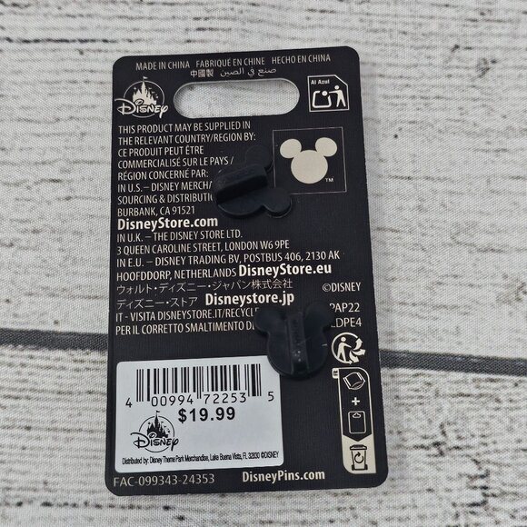 NEW! New! Haunted Mansion Holiday Gingerbread House Disneyland Magic Key LR Pin - Picture 2 of 2